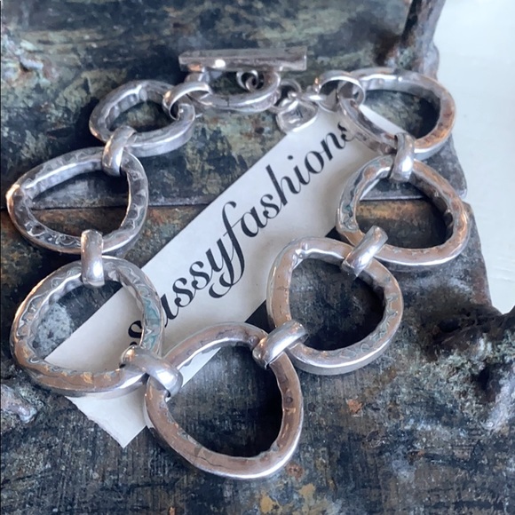 Silpada Hammered Link Bracelet - Picture 2 of 4